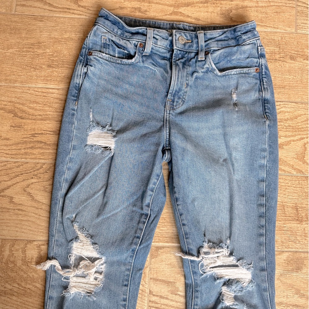 Old Navy High-Waisted OG Straight Ripped Jeans - Picture 5 of 11